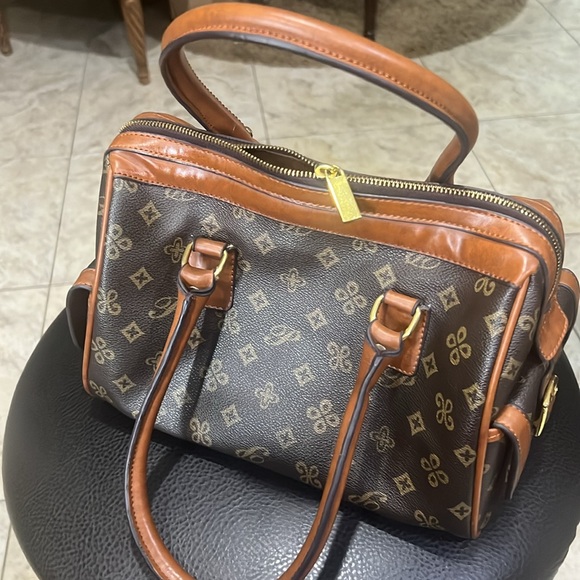 Purse - Picture 8 of 16